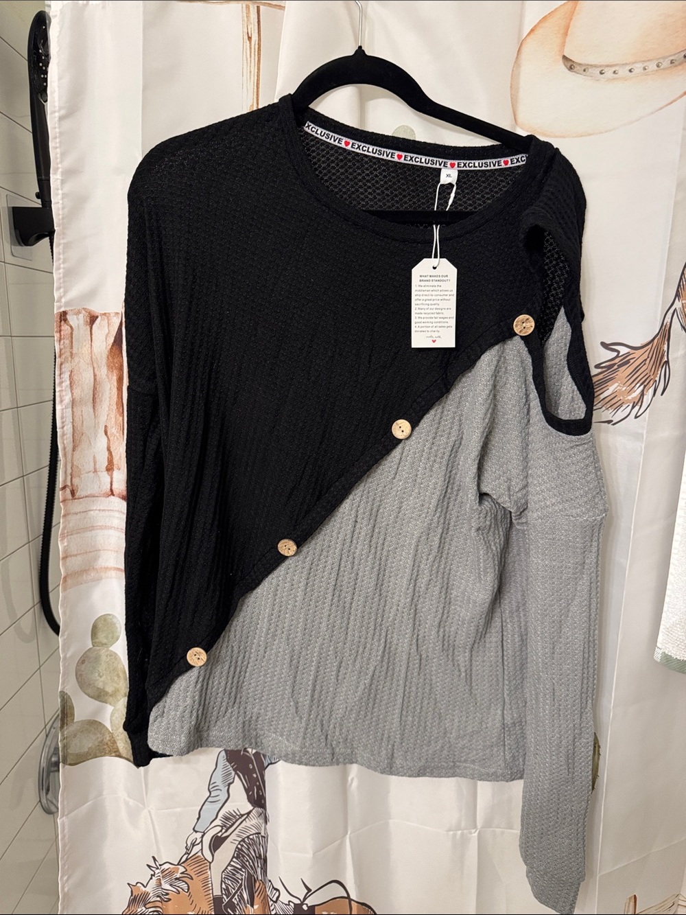 Forever 21 Two-Tone Black & Gray Button-Detail Knit Top